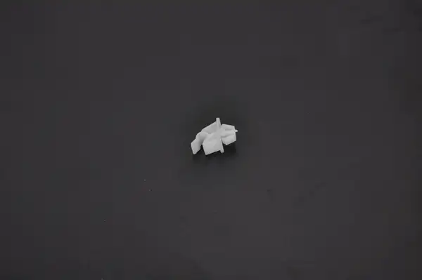 خار میل کاپوت ثابت پراید