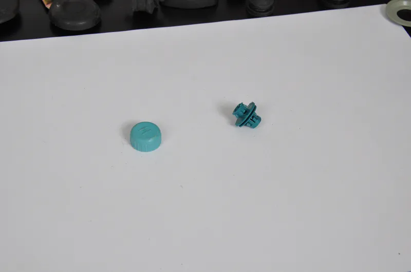 خار واسطه درب پراید gallery0