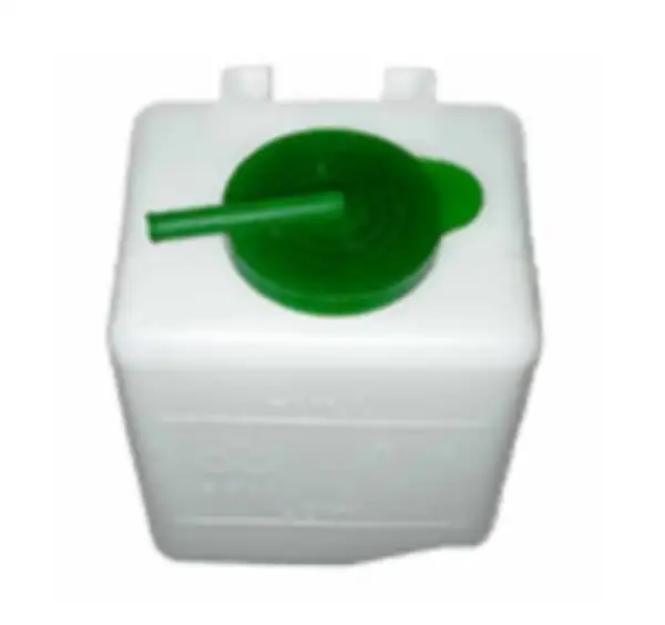 مخزن آب اضافه نیسان