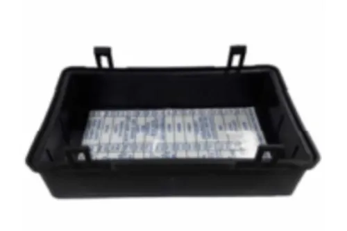 درب بالایی جعبه فیوز سمند